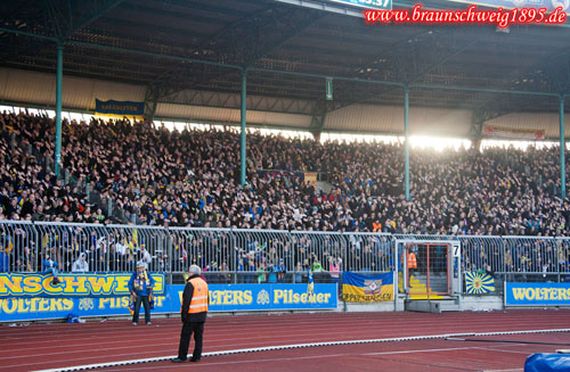 Eintracht Braunschweig vs FC Ingolstadt 04 (3-0) (5)