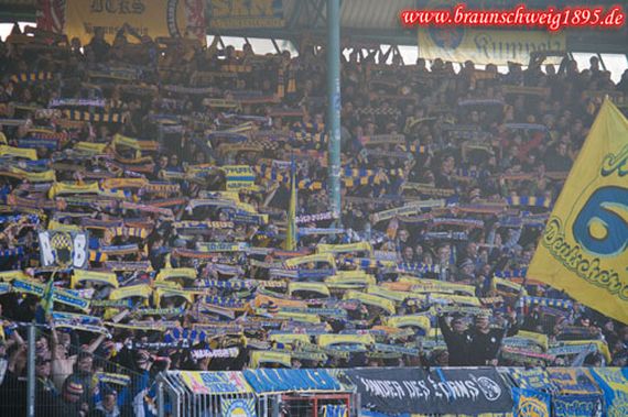 Eintracht Braunschweig vs FC Ingolstadt 04 (3-0) (10)