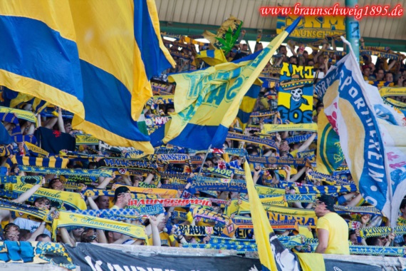 Eintracht Braunschweig vs FSV Frankfurt (2-2) (15)