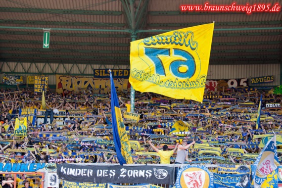 Eintracht Braunschweig vs FSV Frankfurt (2-2) (17)