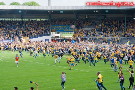 Eintracht Braunschweig vs FSV Frankfurt (2-2) (25)