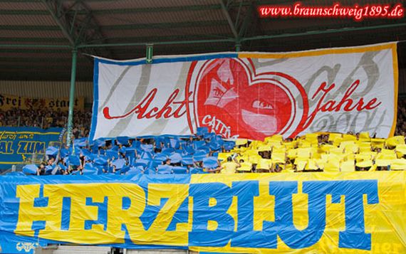 Eintracht Braunschweig vs SSV Jahn Regensburg (1-0) (8)