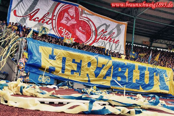 Eintracht Braunschweig vs SSV Jahn Regensburg (1-0) (10)