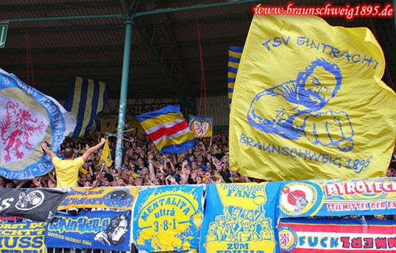 Eintracht Braunschweig vs SSV Jahn Regensburg (1-0) (18)