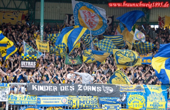 Eintracht Braunschweig vs VfL Bochum (3-0) (9)