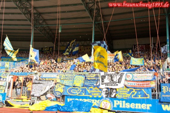 Eintracht Braunschweig vs Werder Bremen (0-1) (12)