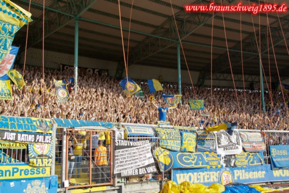 Eintracht Braunschweig vs Werder Bremen (0-1) (14)