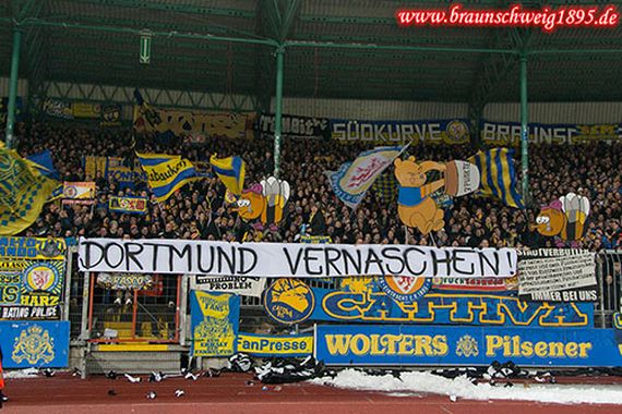 Eintracht Braunschweig vs Borussia Dortmund (1-2) (5)