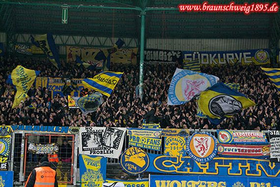Eintracht Braunschweig vs Borussia Dortmund (1-2) (9)