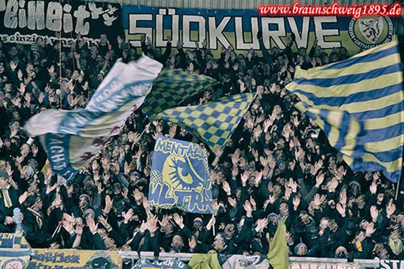 Eintracht Braunschweig vs Borussia Dortmund (1-2) (10)