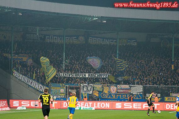 Eintracht Braunschweig vs Borussia Dortmund (1-2) (11)