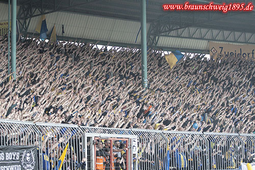 Eintracht Braunschweig vs Hannover 96 (3-0) (4)