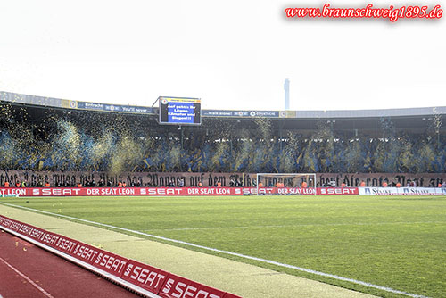 Eintracht Braunschweig vs Hannover 96 (3-0) (18)