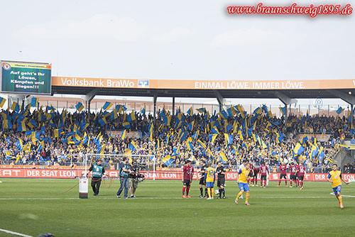 Eintracht Braunschweig vs Hannover 96 (3-0) (22)