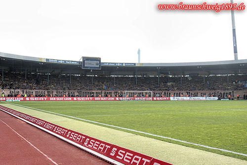 Eintracht Braunschweig vs Hannover 96 (3-0) (24)