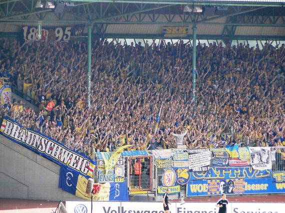 Eintracht Braunschweig vs Eintracht Frankfurt (0-2) (1)