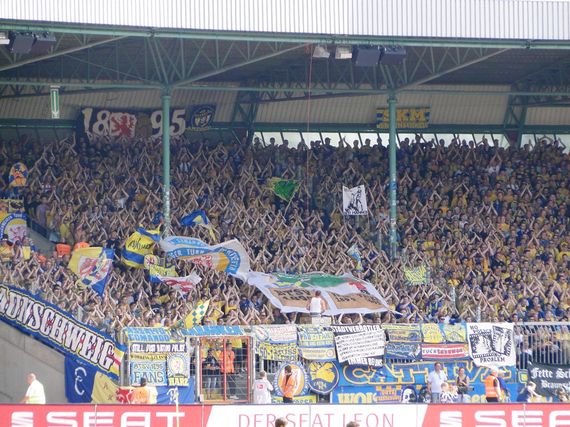Eintracht Braunschweig vs Eintracht Frankfurt (0-2) (2)