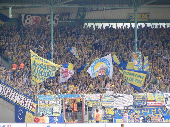 Eintracht Braunschweig vs Eintracht Frankfurt (0-2) (3)