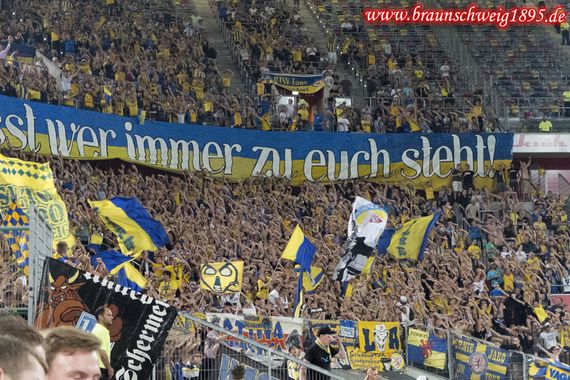 Fortuna Düsseldorf vs Eintracht Braunschweig (2-2) (21)