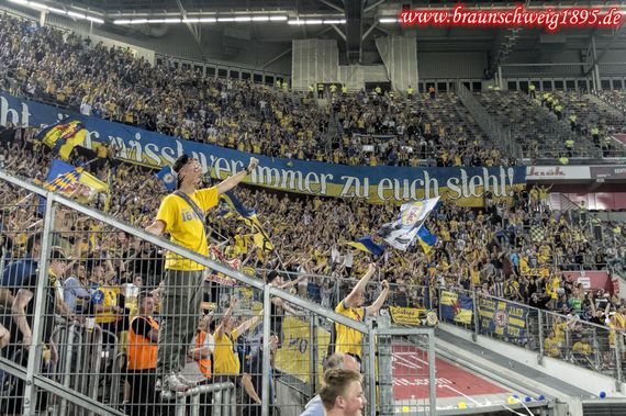 Fortuna Düsseldorf vs Eintracht Braunschweig (2-2) (23)
