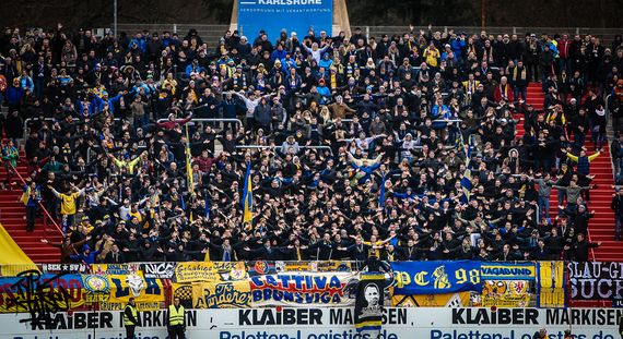 Karlsruher SC vs Eintracht Braunschweig (1-0) (1)