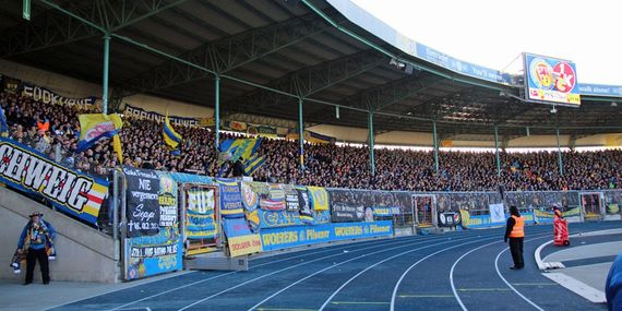 Eintracht Braunschweig vs 1. FC Kaiserslautern (0-2) (1)