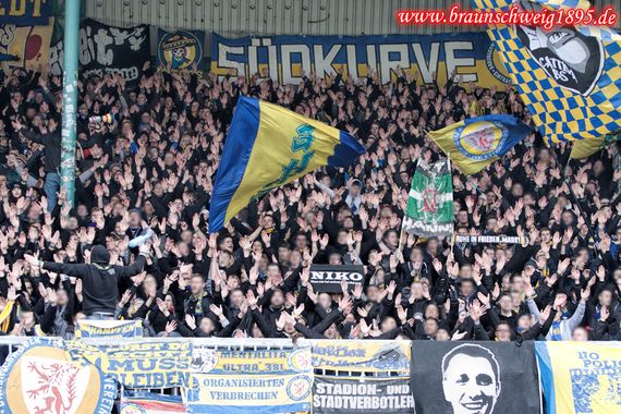 Eintracht Braunschweig vs FC Ingolstadt 04 (0-0) (10)