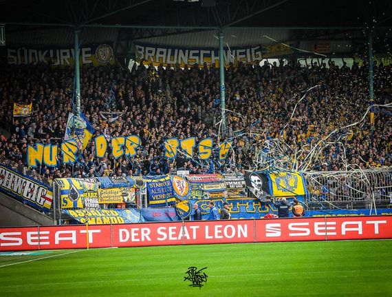 Eintracht Braunschweig vs Karlsruher SC (0-2) (2)