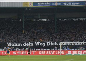 Eintracht Braunschweig vs VfL Bochum (1-2)