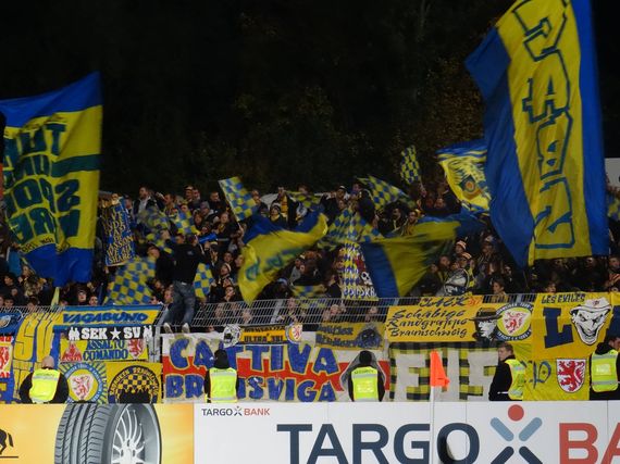 Würzburger Kickers vs Eintracht Braunschweig (0-1) (15)