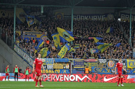 Eintracht Braunschweig vs 1. FC Kaiserslautern (1-1) (3)