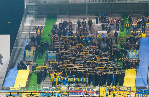 SpVgg Fürth vs Eintracht Braunschweig (3-0) (1)