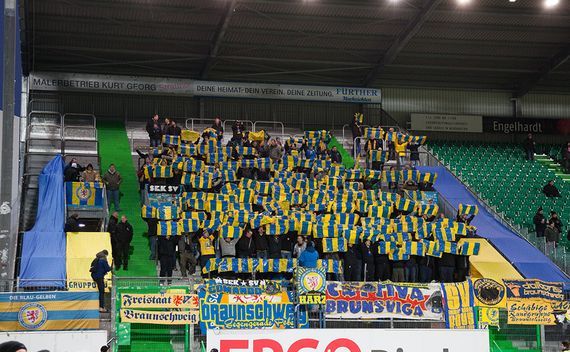 SpVgg Fürth vs Eintracht Braunschweig (3-0) (12)
