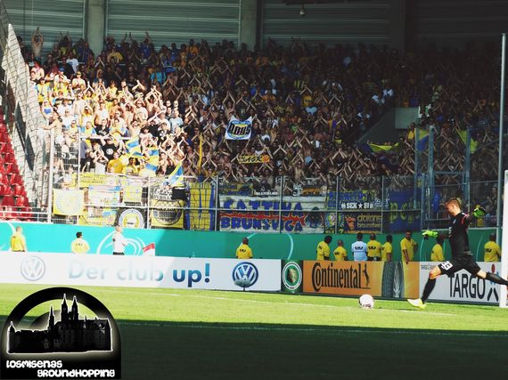 Hallescher FC vs Eintracht Braunschweig (0-1) (10)