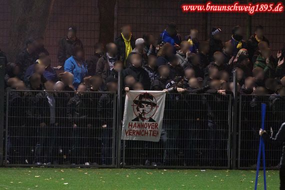 Eintracht Braunschweig vs Hannover 96 (2-2) (1)