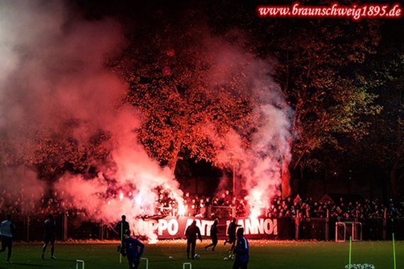 Eintracht Braunschweig vs Hannover 96 (2-2) (7)