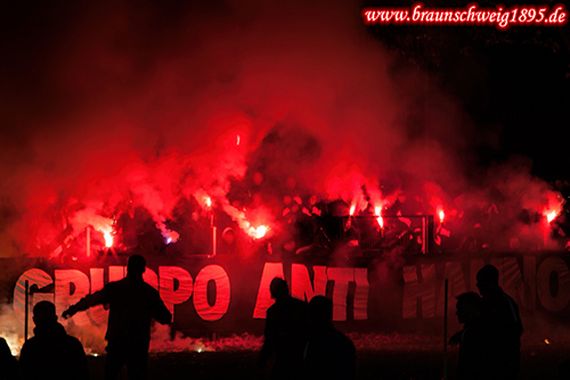 Eintracht Braunschweig vs Hannover 96 (2-2) (13)