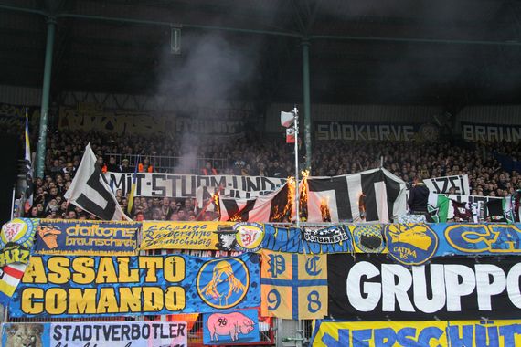 Eintracht Braunschweig vs Hannover 96 (2-2) (23)