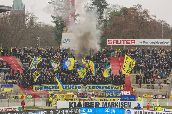 Karlsruher SC vs Eintracht Braunschweig (0-0) (2)