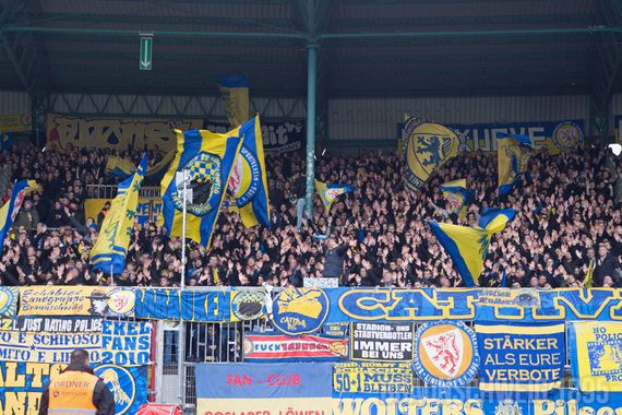 Eintracht Braunschweig vs FC St. Pauli (1-2) (2)