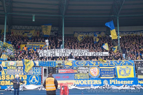 Eintracht Braunschweig vs FC St. Pauli (1-2) (6)
