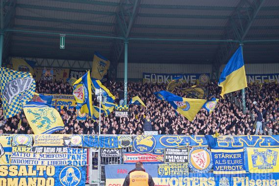 Eintracht Braunschweig vs FC St. Pauli (1-2) (9)