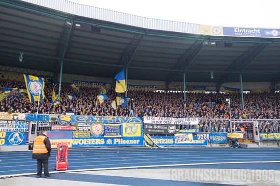 Eintracht Braunschweig vs FC St. Pauli (1-2) (11)