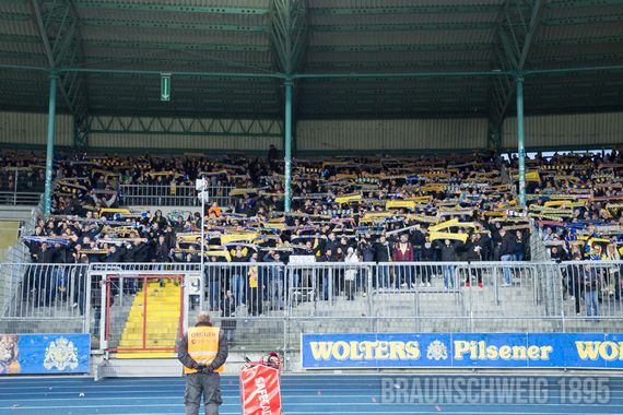 Eintracht Braunschweig vs 1. FC Heidenheim 1846 (3-2) (9)
