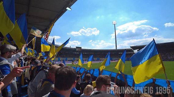 Eintracht Braunschweig vs Karlsruher SC (2-1) (6)