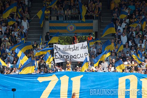 Eintracht Braunschweig vs Karlsruher SC (2-1) (16)