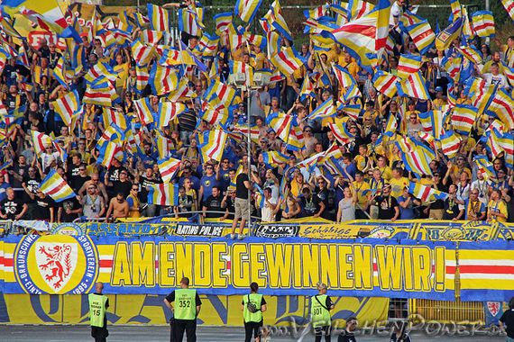 FC Erzgebirge Aue vs Eintracht Braunschweig (0-2) (5)
