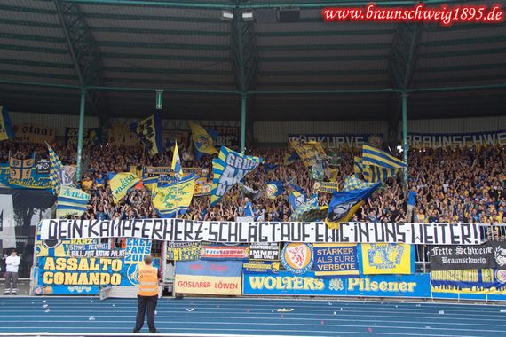Eintracht Braunschweig vs SV Sandhausen (2-1) (8)