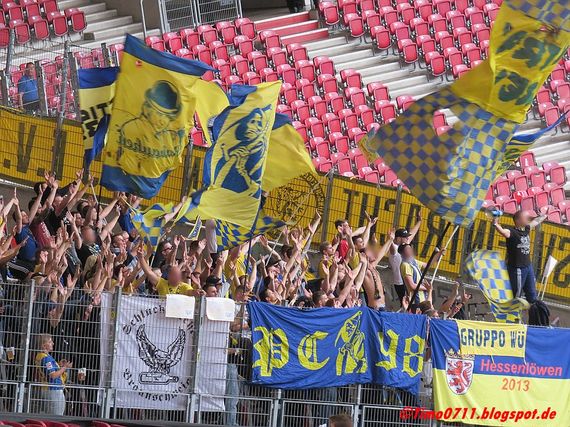 VfB Stuttgart vs Eintracht Braunschweig (2-0) (12)