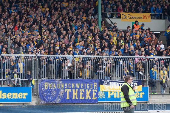 Eintracht Braunschweig vs VfL Bochum (1-0) (7)
